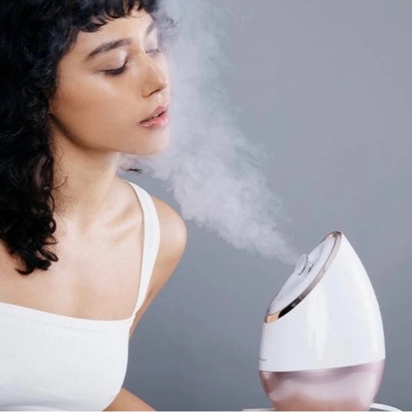 Vanity Planet Aira Ionic Facial Steamer - Picture 3 of 9